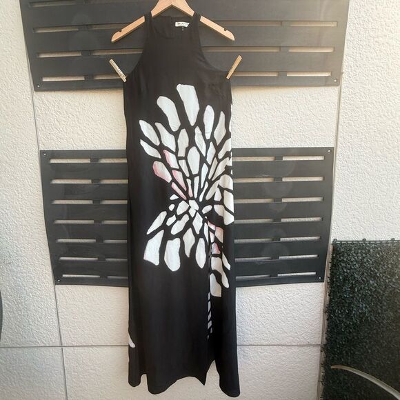 Halston Heritage Georgette Racerback Satin Maxi Dress | Black & White | Size 6 - Picture 2 of 8